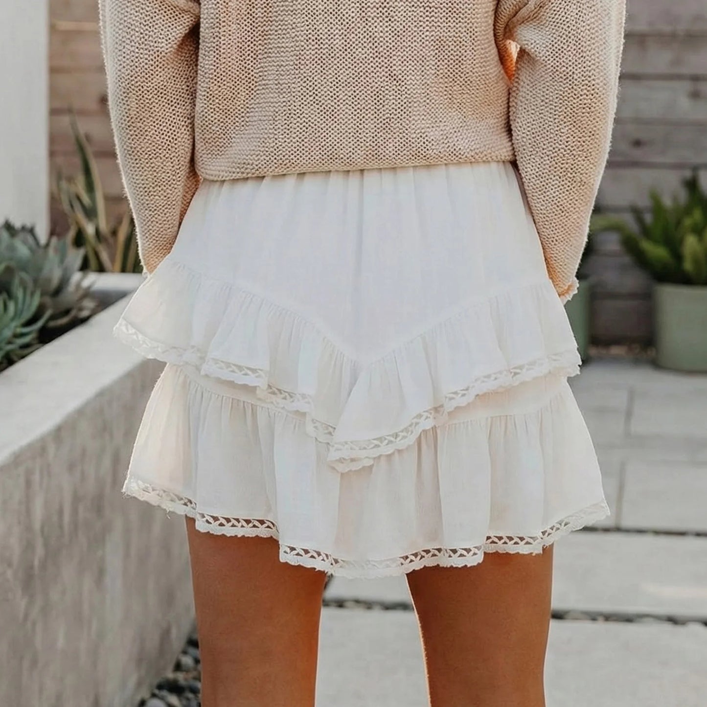 SOMER Womens Skorts Flowy Mini Skort Boho Ruffle Crochet Tiered Casual Summer Skirt with Shorts Underneath White