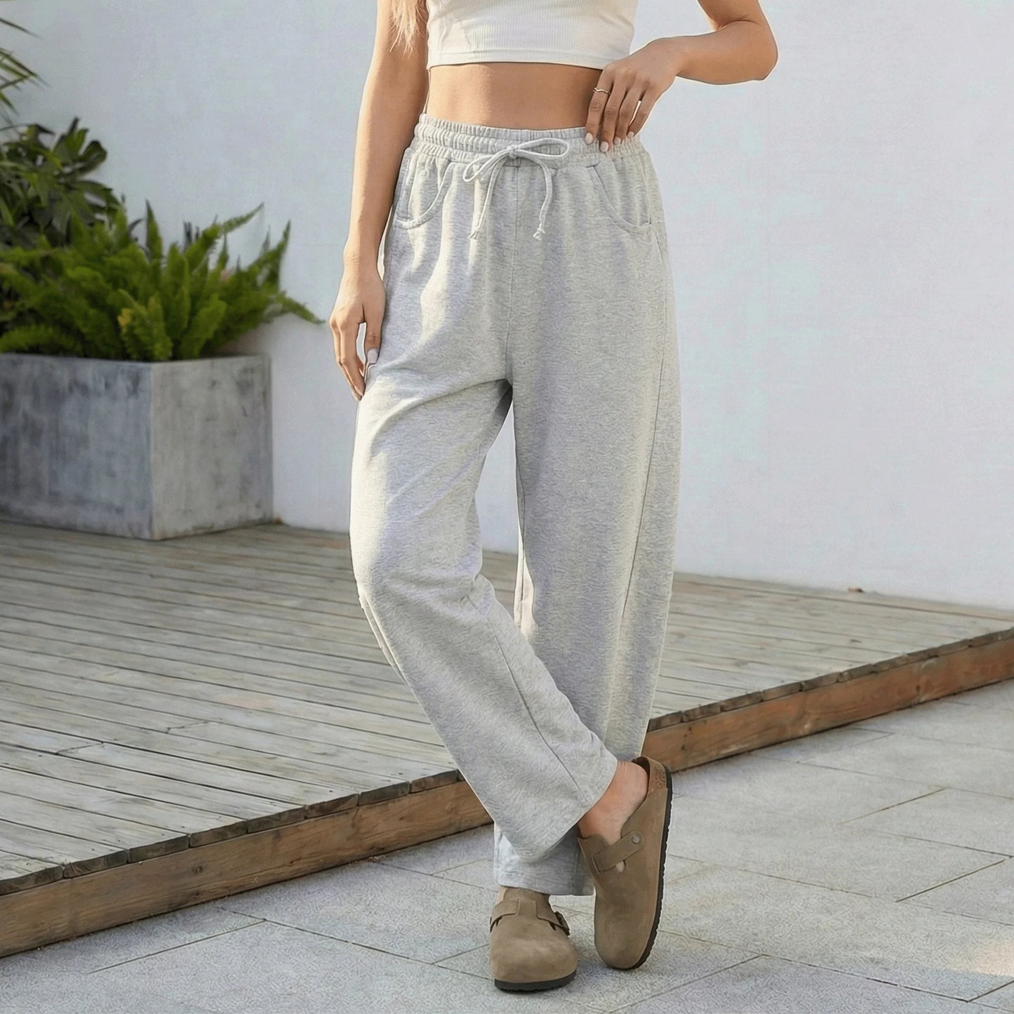 SOMER Women's Barrel Leg Sweatpant Drawstring Elastic Waist Wide Leg Joggers Soft Lounge Pants with Pockets