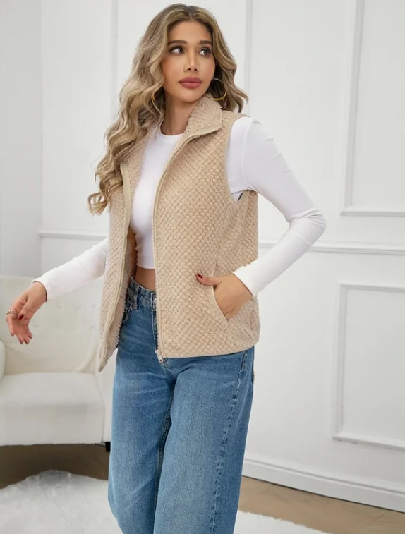 SOMER Women's Cozy Fuzzy Fleece Vest Sherpa Sleeveless Zipper Jacket Warm Lightweight Outerwear with Pocket